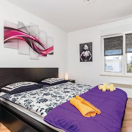 Stunning apartment in Rijeka with 1 Bedrooms&WiFi Buitenkant foto