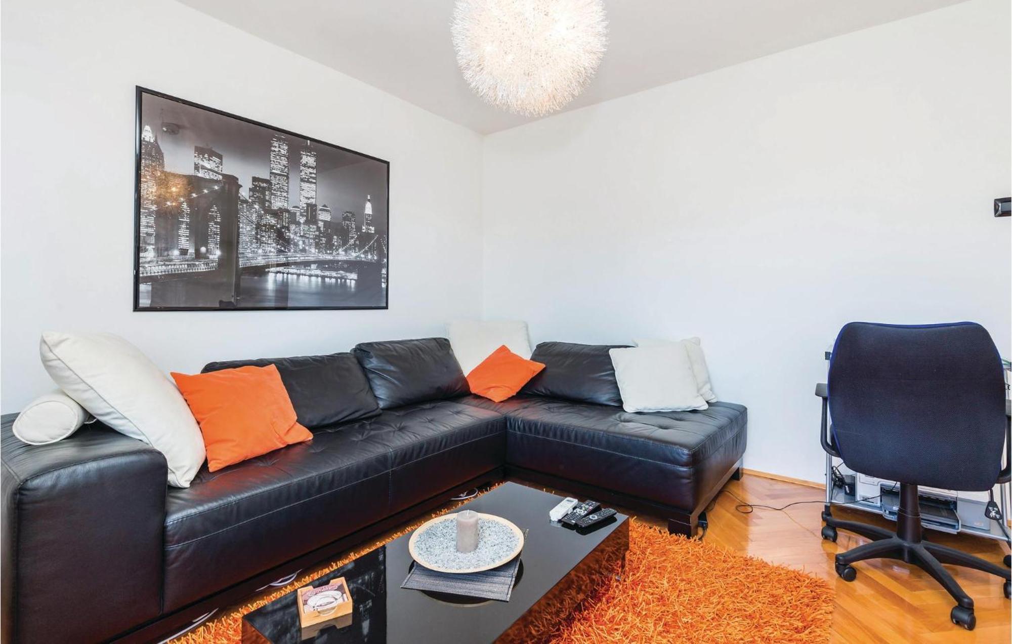 Stunning apartment in Rijeka with 1 Bedrooms&WiFi Buitenkant foto